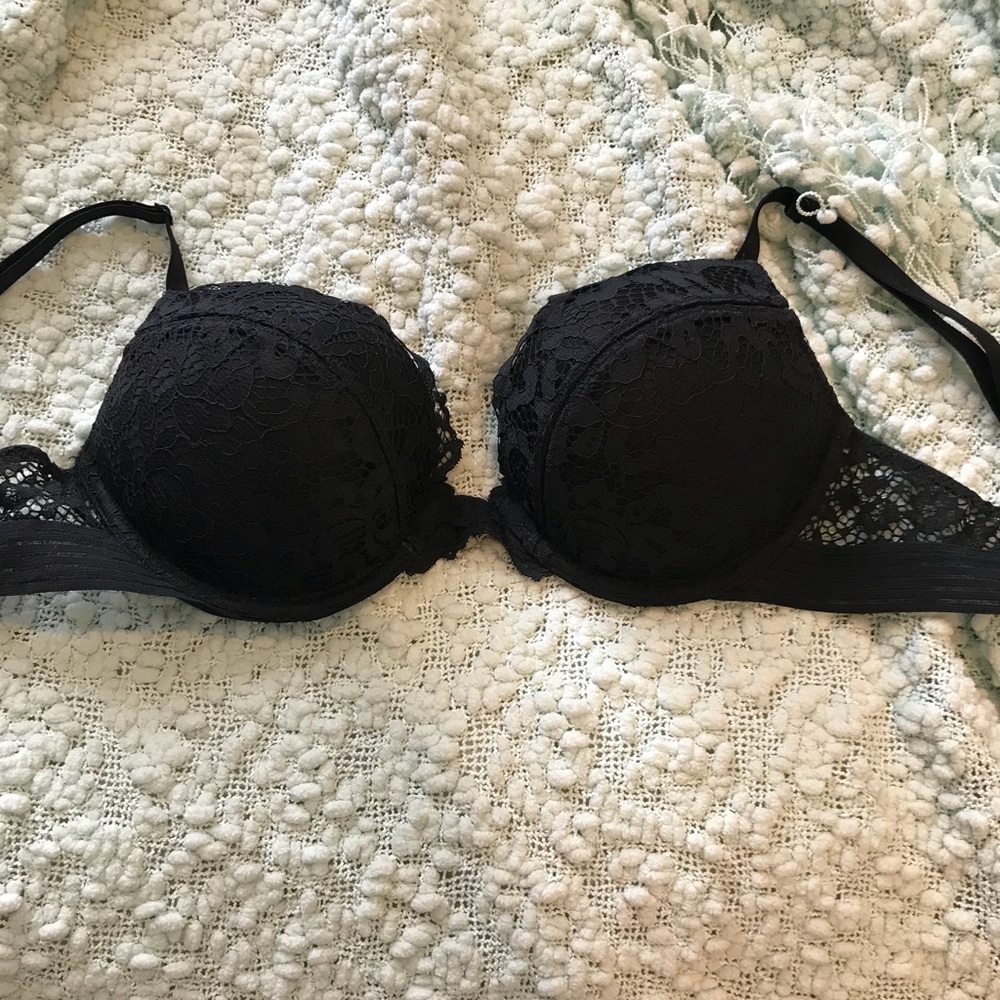 VS Bombshell Bra 32C